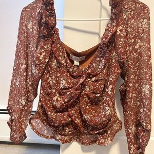 NWT She and Sky Top